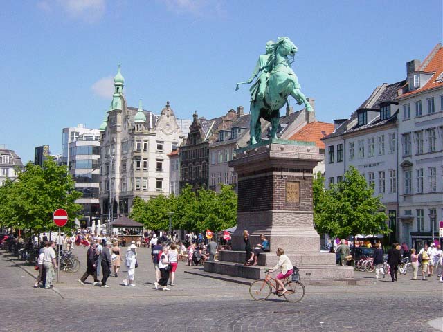 Højbro Plads