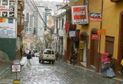 Het straatje van ons hotel in La Paz