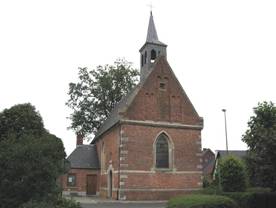 Bestand:Zonhoven - Onze-Lieve-Vrouwkapel Ten Eikenen.jpg