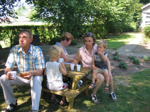 buurtfeest2006034.jpg